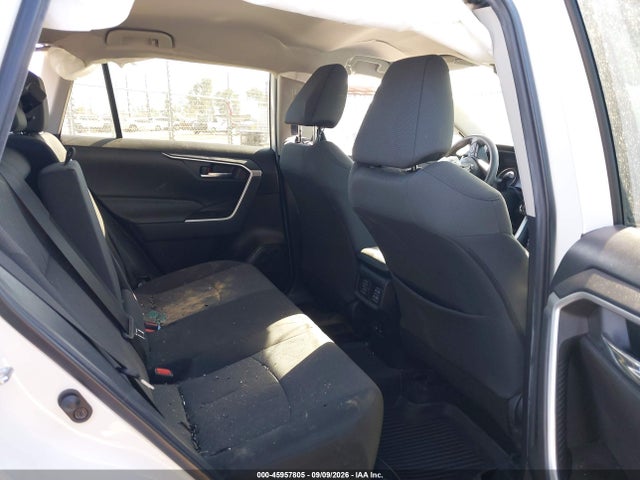 Продаж на аукціоні авто 2022 Toyota Rav4 Xle, vin: 2T3W1RFV3NC182053, номер лоту: 45957805