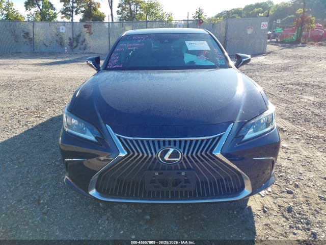 2021 Lexus Es 350 მანქანა იყიდება აუქციონზე, vin: 58ADZ1B19MU110955, აუქციონის ნომერი: 45957809