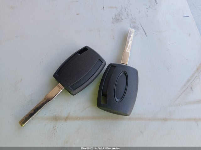 1FADP3K2XEL153574 Ford FOCUS SE