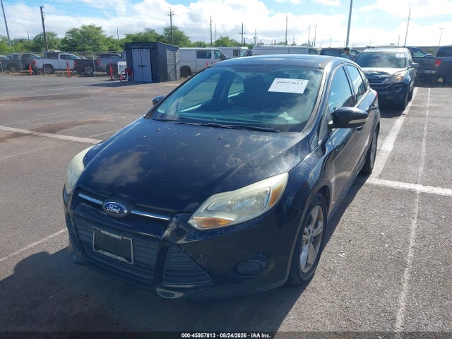 1FADP3K2XEL153574 Ford FOCUS SE