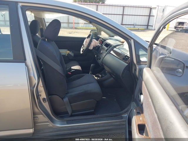 2010 Nissan Versa 1.8sl მანქანა იყიდება აუქციონზე, vin: 3N1BC1AP0AL468285, აუქციონის ნომერი: 45957823