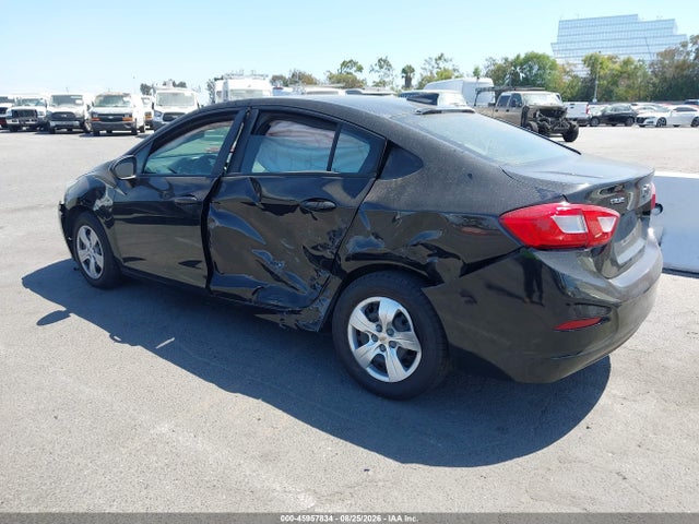 Продаж на аукціоні авто 2018 Chevrolet Cruze Ls Auto, vin: 1G1BC5SM1J7190180, номер лоту: 45957834