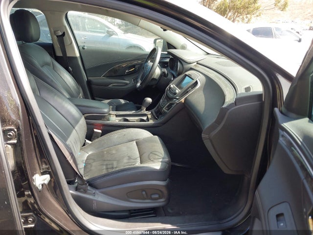 1G4GB5GR4EF167147 Buick Lacrosse Leather Group