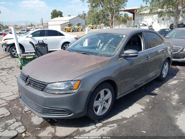2014 Volkswagen Jetta 2.0l Tdi მანქანა იყიდება აუქციონზე, vin: 3VWLL7AJ1EM408545, აუქციონის ნომერი: 45957846