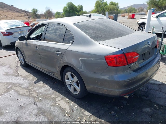 2014 Volkswagen Jetta 2.0l Tdi მანქანა იყიდება აუქციონზე, vin: 3VWLL7AJ1EM408545, აუქციონის ნომერი: 45957846