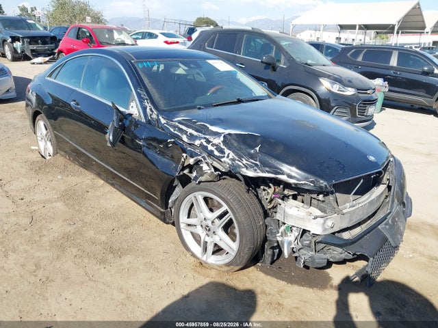 2013 Mercedes-benz E 550 მანქანა იყიდება აუქციონზე, vin: WDDKJ7DB1DF184111, აუქციონის ნომერი: 45957859