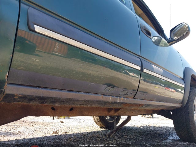 45957869 :رقم المزاد ، 3GNEK12T24G126124 vin ، 2004 Chevrolet Avalanche 1500 مزاد بيع