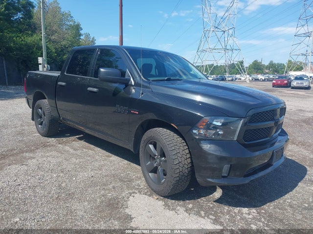 Продажа на аукционе авто 2017 Ram 1500 Express  4x4 5'7 Box, vin: 1C6RR7KTXHS690215, номер лота: 45957883