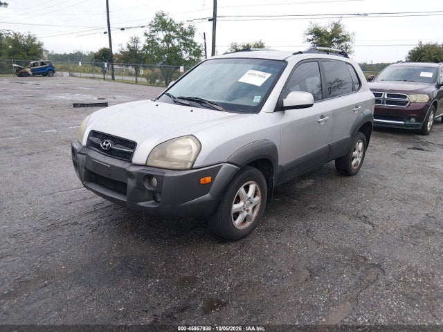 Aukcja sprzedaży 2005 Hyundai Tucson Gls/lx, vin: KM8JN12D85U196096, numer aukcji: 45957888