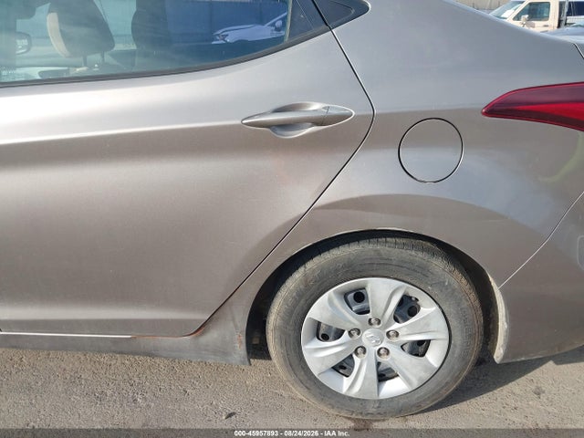 5NPDH4AE5GH709757 Hyundai ELANTRA SE