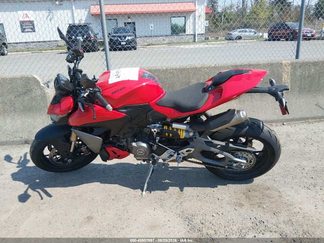 Aukcja sprzedaży 2026 Ducati Streetfighter V2/v2 S, vin: ZDMFAU8T7TB001821, numer aukcji: 45957897