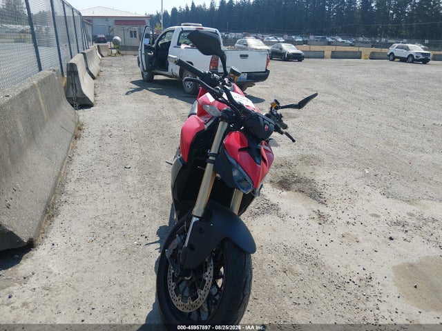 Aukcja sprzedaży 2026 Ducati Streetfighter V2/v2 S, vin: ZDMFAU8T7TB001821, numer aukcji: 45957897