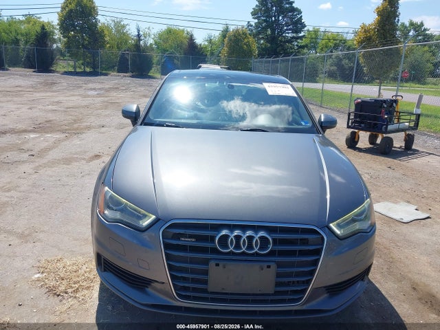 45957901 :رقم المزاد ، WAUBFGFF3F1100606 vin ، 2015 Audi A3 2.0t Premium مزاد بيع