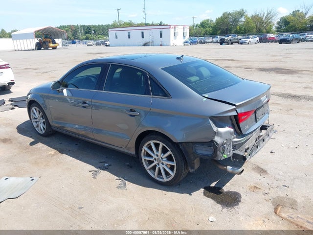 45957901 :رقم المزاد ، WAUBFGFF3F1100606 vin ، 2015 Audi A3 2.0t Premium مزاد بيع