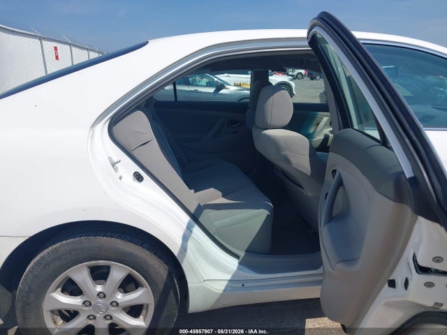 45957907 :رقم المزاد ، 4T4BE46K89R057306 vin ، 2009 Toyota Camry Le مزاد بيع