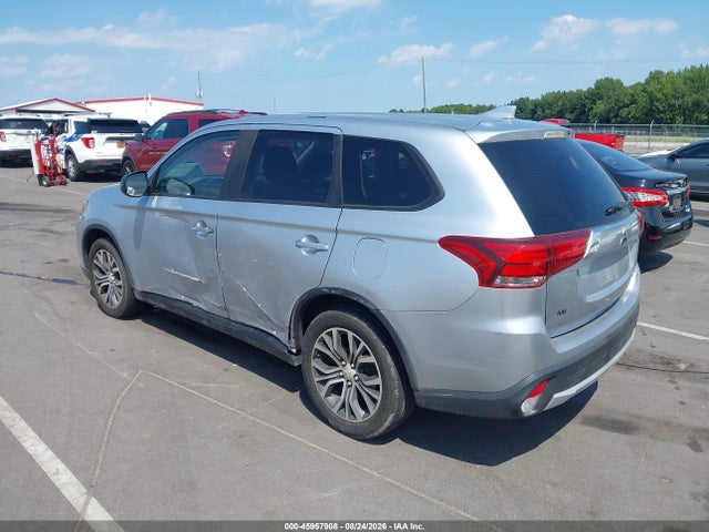 2017 Mitsubishi Outlander Es მანქანა იყიდება აუქციონზე, vin: JA4AZ2A38HZ036938, აუქციონის ნომერი: 45957908