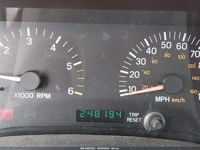 Продажа на аукционе авто 2001 Jeep Cherokee Limited, vin: 1J4FT58S11L623920, номер лота: 45957923
