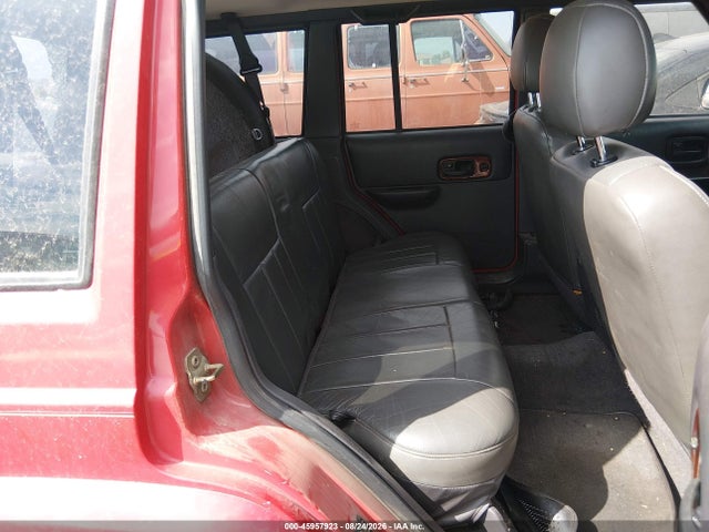 Продажа на аукционе авто 2001 Jeep Cherokee Limited, vin: 1J4FT58S11L623920, номер лота: 45957923