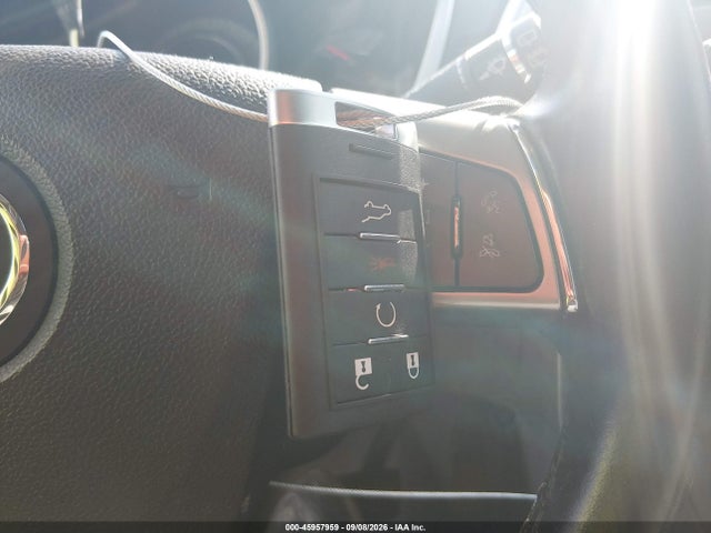 45957959 :رقم المزاد ، 3GYFNCEYXBS661777 vin ، 2011 Cadillac Srx Premium Collection مزاد بيع