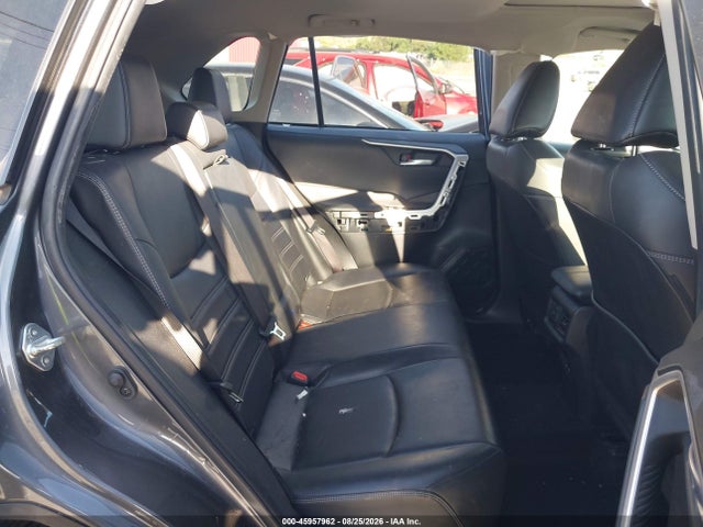 Toyota Rav4 Xle Premium 2019 JTMC1RFV3KD002094 Image 8