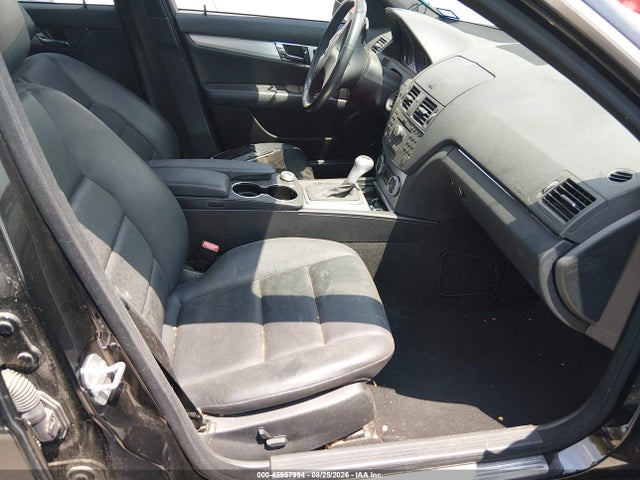 45957994 :رقم المزاد ، WDDGF5EB4BR136236 vin ، 2011 Mercedes-benz C 300 Sport مزاد بيع