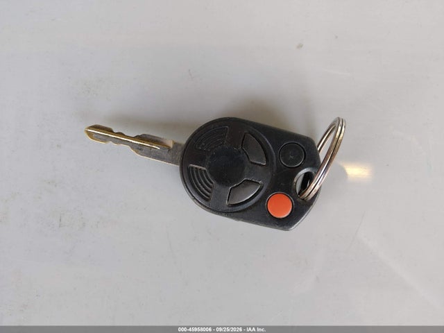 45958006 :رقم المزاد ، 1FMCU0D77CKB56856 vin ، 2012 Ford Escape Xlt مزاد بيع