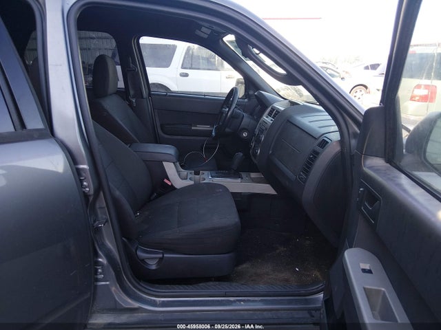 45958006 :رقم المزاد ، 1FMCU0D77CKB56856 vin ، 2012 Ford Escape Xlt مزاد بيع