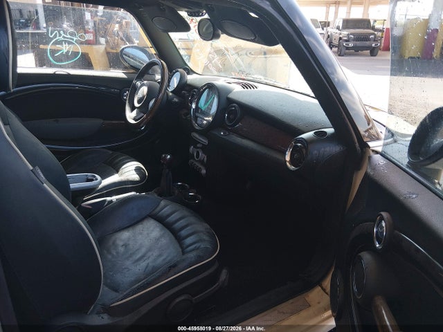 Продажа на аукционе авто 2010 Mini Cooper S, vin: WMWMF7C54ATX42348, номер лота: 45958019