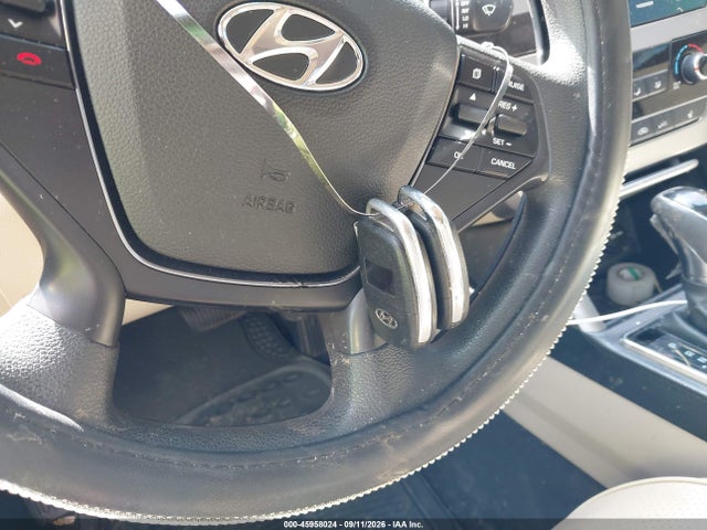 45958024 :رقم المزاد ، 5NPE34AF0FH032241 vin ، 2015 Hyundai Sonata Sport مزاد بيع