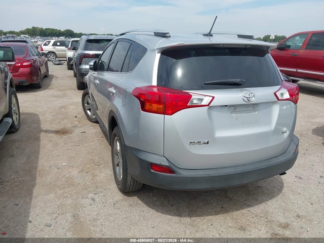 2015 Toyota Rav4 Xle მანქანა იყიდება აუქციონზე, vin: 2T3WFREVXFW136089, აუქციონის ნომერი: 45958027
