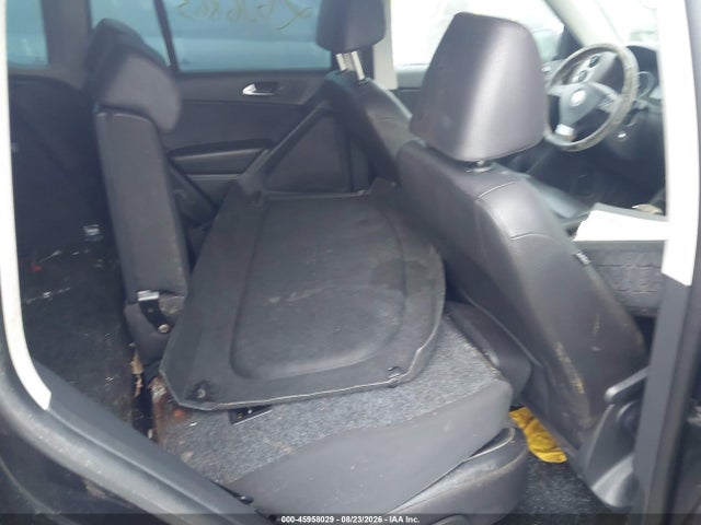 Продажа на аукционе авто 2010 Volkswagen Tiguan Wolfsburg Edition, vin: WVGAV7AX6AW524225, номер лота: 45958029