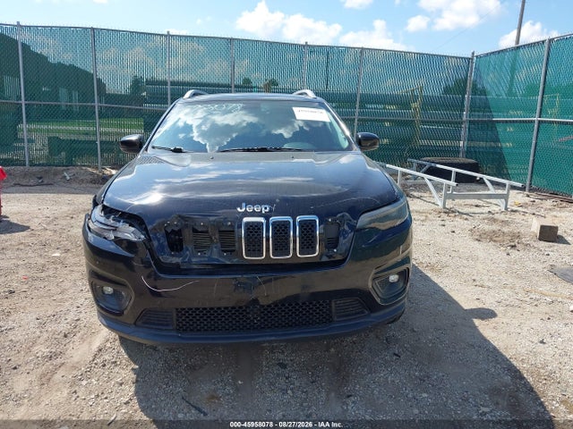 45958078 :رقم المزاد ، 1C4PJMCB5KD347688 vin ، 2019 Jeep Cherokee Latitude 4x4 مزاد بيع