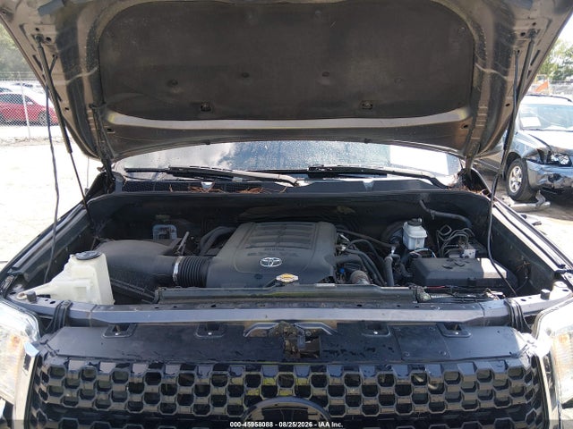 5TFDY5F13EX382577 Toyota Tundra Sr5 5.7l V8