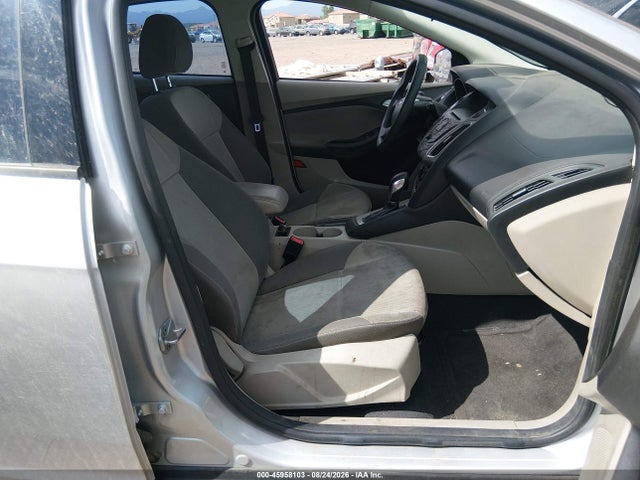 1FADP3K23EL170751 Ford FOCUS SE