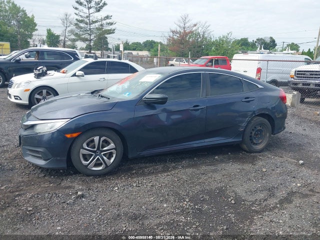 Aukcja sprzedaży 2018 Honda Civic Lx, vin: 2HGFC2F5XJH539062, numer aukcji: 45958140