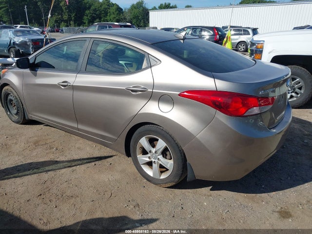 Продажа на аукционе авто 2013 Hyundai Elantra Gls, vin: 5NPDH4AE9DH308448, номер лота: 45958163