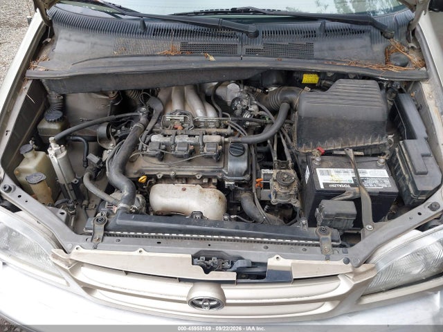 2000 Toyota Sienna Le მანქანა იყიდება აუქციონზე, vin: 4T3ZF13C1YU179500, აუქციონის ნომერი: 45958169
