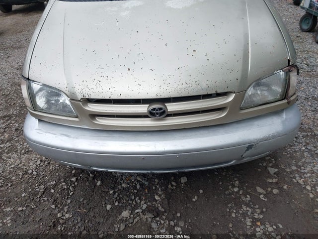 2000 Toyota Sienna Le მანქანა იყიდება აუქციონზე, vin: 4T3ZF13C1YU179500, აუქციონის ნომერი: 45958169