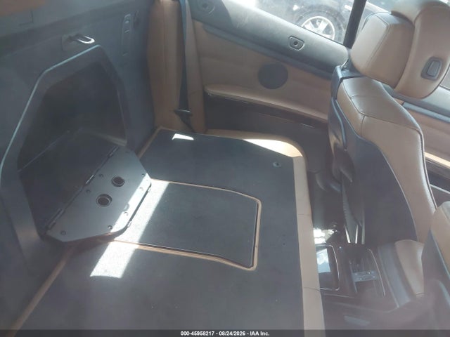 45958217 :رقم المزاد ، WBADW3C57DJ527524 vin ، 2013 Bmw 328i مزاد بيع
