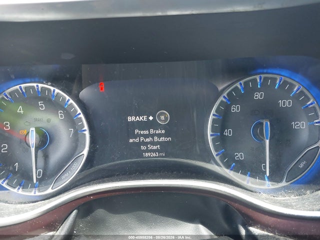45958256 :رقم المزاد ، 2C4RC1GG3HR647517 vin ، 2017 Chrysler Pacifica Limited مزاد بيع