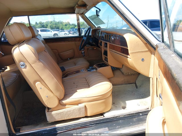 Продажа на аукционе авто 1985 Rolls-royce Corniche, vin: SCAZD42A4FCX09795, номер лота: 45958261