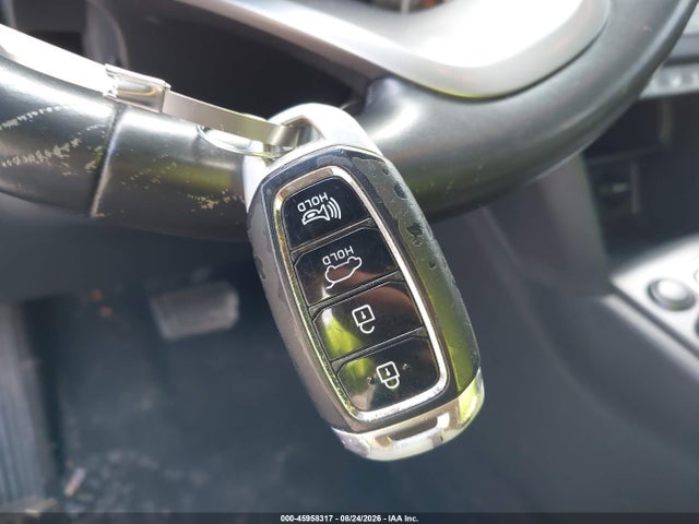 2021 Hyundai Kona Limited მანქანა იყიდება აუქციონზე, vin: KM8K3CA5XMU731587, აუქციონის ნომერი: 45958317
