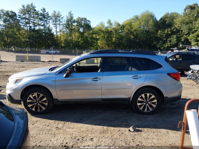 Продажа на аукционе авто 2015 Subaru Outback 2.5i Limited, vin: 4S4BSALC1F3347354, номер лота: 45958318