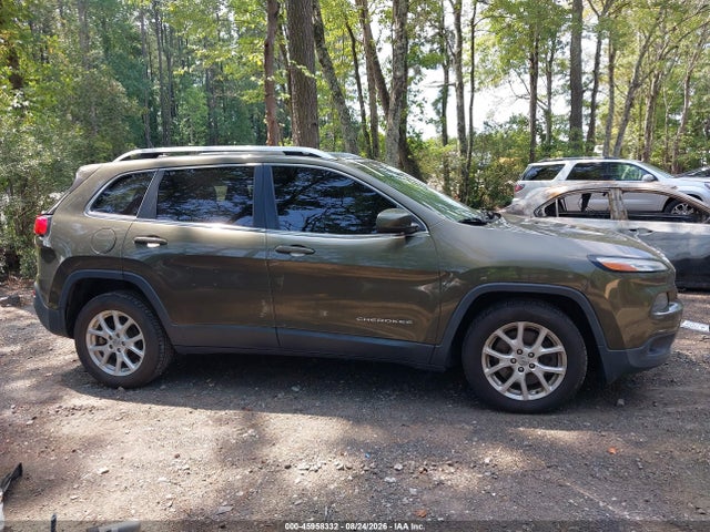 Продажа на аукционе авто 2016 Jeep Cherokee Latitude, vin: 1C4PJLCB4GW125892, номер лота: 45958332