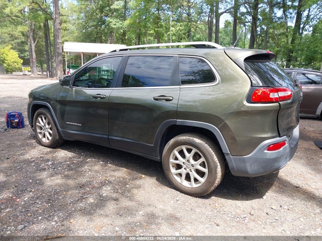 Продажа на аукционе авто 2016 Jeep Cherokee Latitude, vin: 1C4PJLCB4GW125892, номер лота: 45958332