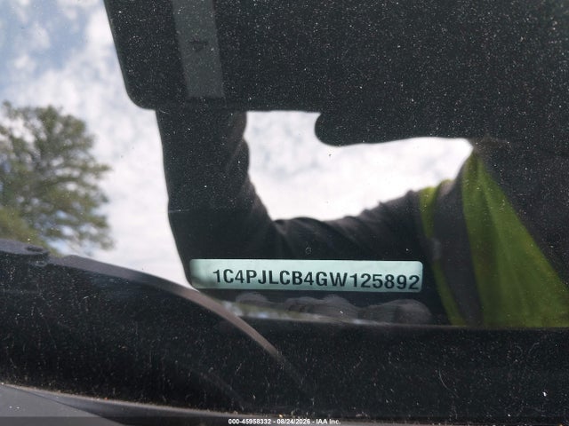 Продажа на аукционе авто 2016 Jeep Cherokee Latitude, vin: 1C4PJLCB4GW125892, номер лота: 45958332