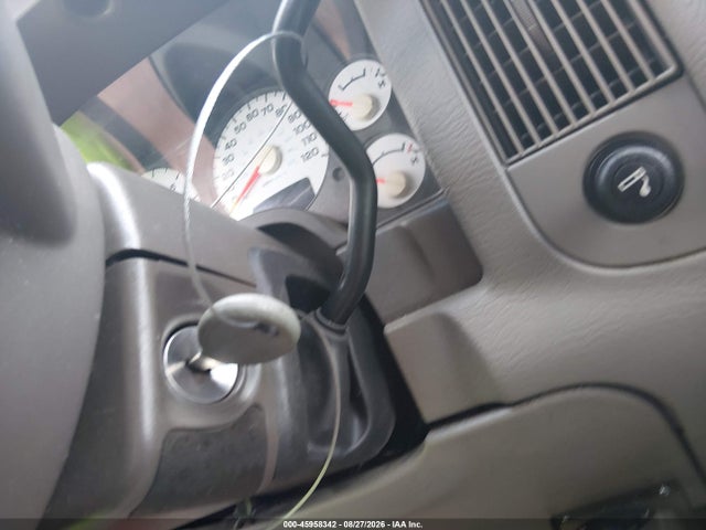45958342 :رقم المزاد ، 1D7HU18D75S352417 vin ، 2005 Dodge Ram 1500 Slt/laramie مزاد بيع