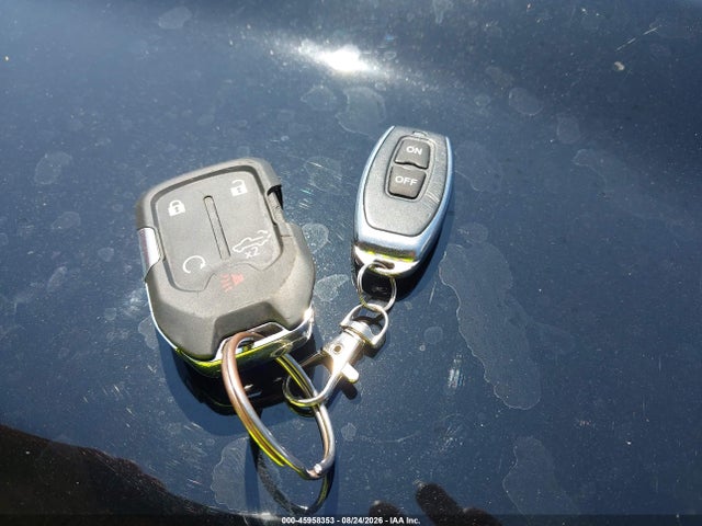 45958353 :رقم المزاد ، 3GCUYEED3LG388330 vin ، 2020 Chevrolet Silverado 1500 4wd  Short Bed Rst مزاد بيع