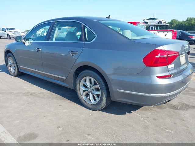 Продажа на аукционе авто 2016 Volkswagen Passat 1.8t S, vin: 1VWAS7A37GC047788, номер лота: 45958362