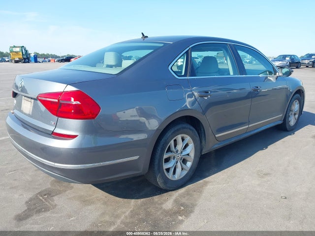 Продажа на аукционе авто 2016 Volkswagen Passat 1.8t S, vin: 1VWAS7A37GC047788, номер лота: 45958362